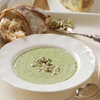 Broccoli & blue stilton soup