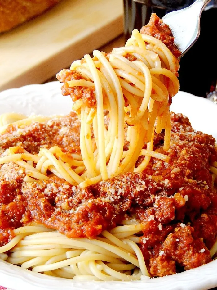 Spectacular Slow Cooker Bolognese